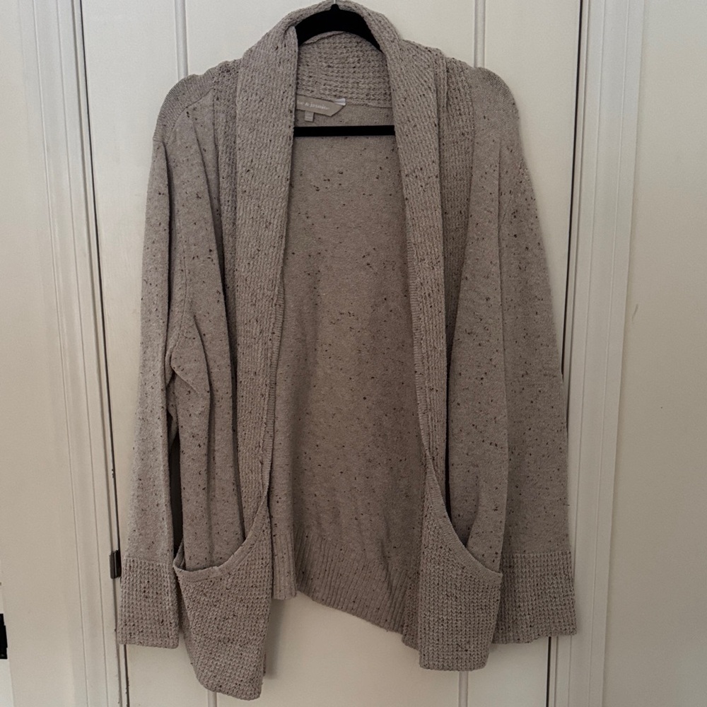 Elegant Beige Women's Cardigan